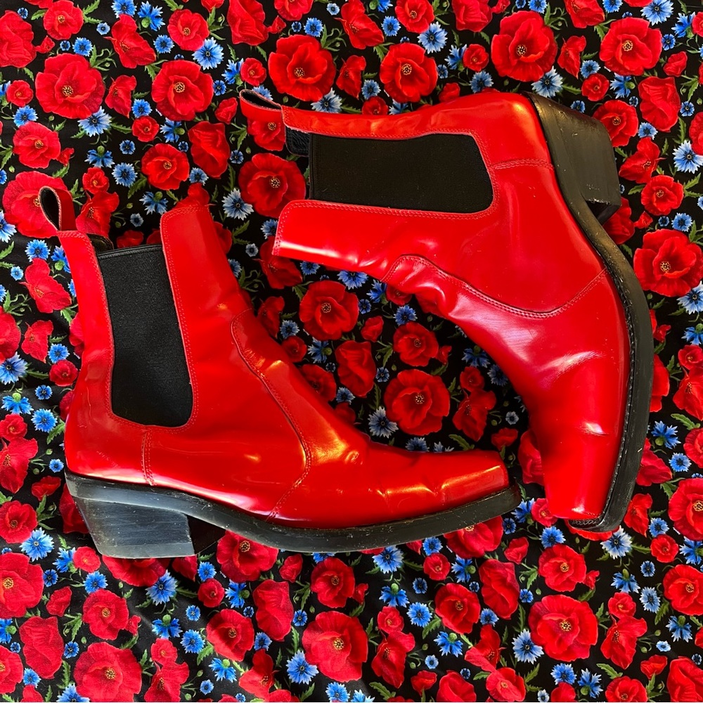 Jeffrey Campbell POKER patent leather red western/Chelsea style boots